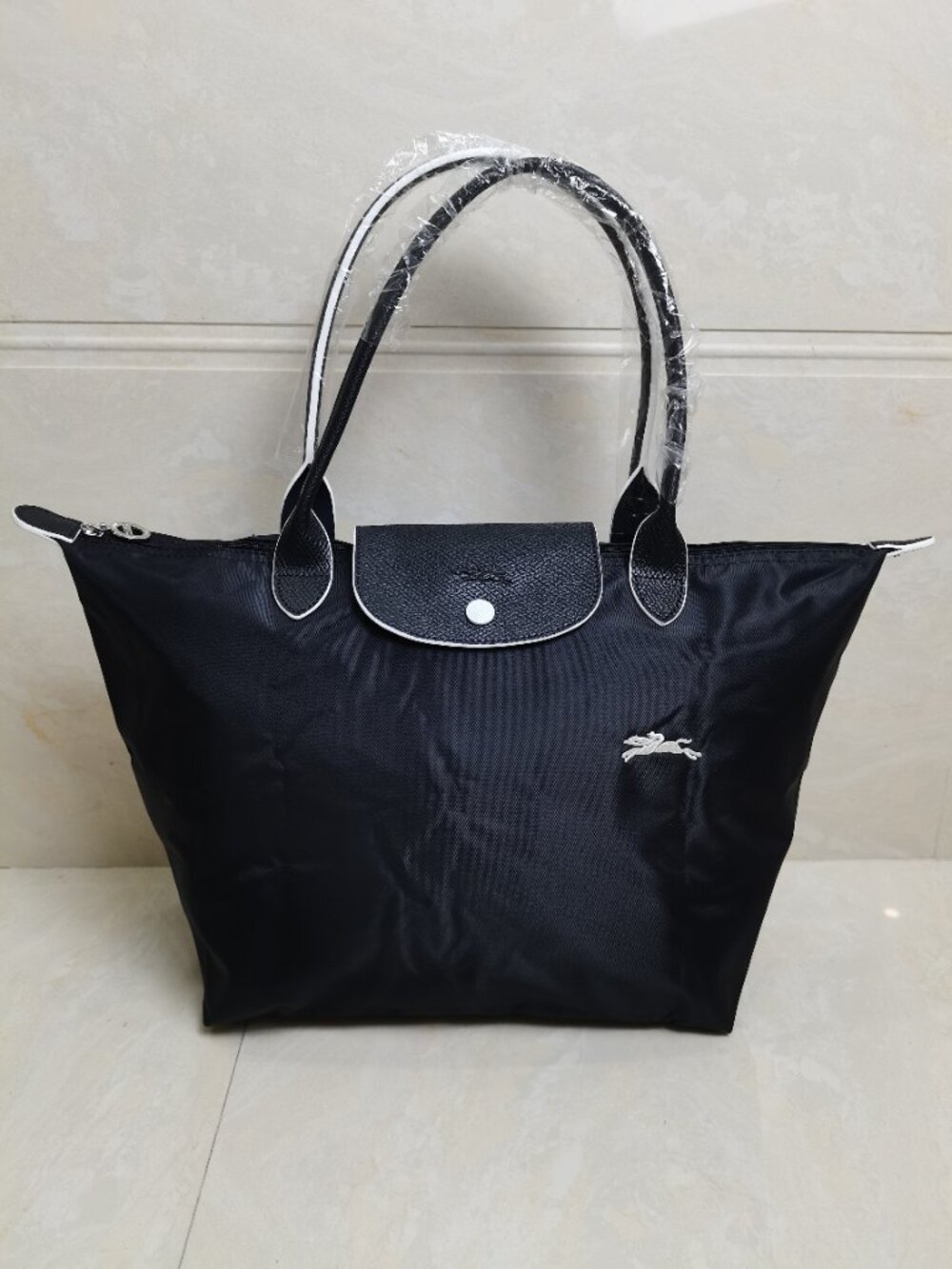 Black Foldable Longchamp Nylon Travel Bag Waterproof Bag - Picture 4 of 13